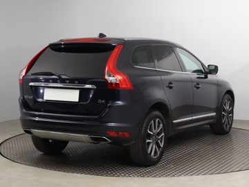 Volvo XC60 I SUV Facelifting 2.0 D4 DRIVE-E 190KM 2016 Volvo XC60 D4, Salon Polska, Serwis ASO, 187 KM, zdjęcie 4