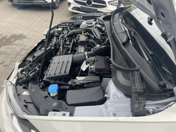 Volkswagen Polo VI Hatchback 5d Facelifting 1.0 TSI 95KM 2024 Volkswagen Polo automat Parktronik Virtual cockpit, zdjęcie 9