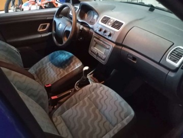 Skoda Fabia II Kombi 1.2 70KM 2008 Skoda Fabia 1.2 Combi PROSTA benzyna KLIMATYZACJA 157 tys. przebiegu 1.2, zdjęcie 38