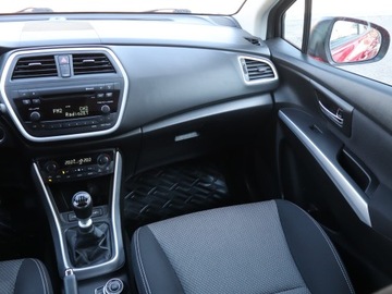 Suzuki SX4 II S-cross 1.6 DDiS 120KM 2014 Suzuki SX4 S-Cross 1.6 DDiS AllGrip, 4X4, Xenon, zdjęcie 7