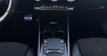 Mercedes GLA II Off-roader 2.0 180d 116KM 2020 Mercedes-Benz GLA Salon PL Od Dealera AMG Line Kamera Czujniki MBUX FV Vat, zdjęcie 17