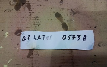 AUDI A8 D4 4.2 TDI CDS HLAVA LEVÝ 0573A