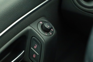 Volkswagen Polo V Hatchback 3d Facelifting 1.2 TSI BlueMotion Technology 90KM 2017 VW Polo 1.2 TSI, Salon Polska, Klima, Tempomat, zdjęcie 11