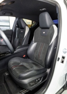 Toyota C-HR I Crossover Facelifting 2.0 Hybrid Dynamic Force 184KM 2023 Toyota C-HR 2.0 C-HR GR Sport 2.0 Hybryda 184KM, zdjęcie 8