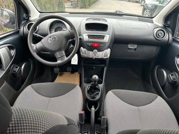 Toyota Aygo I Hatchback 5d Facelifting 1.0 VVT-i 68KM 2013 Toyota Aygo 2013-1.0 Benzyna Klima Alu, zdjęcie 14