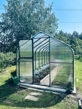 ТЕПЛИЧНЫЙ ТУННЕЛЬ ИЗ ПОЛИКАРБОНАТА 15М2 250Х600 ПТФ ПОЛЬСКИЙ АЛЮМИНИЙ ГРАФИТ