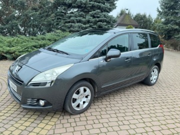 Peugeot 5008 I Minivan 1.6 HDi FAP 115KM 2013 Peugeot 5008 Style 1.6hdi 115KM 7-osob Sprawdz 1.6 Diesel 115KM, zdjęcie 30