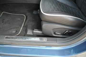 Ford Mondeo V Kombi Facelifting 2.0 EcoBlue 190KM 2020 Ford Mondeo Vignale Kombi 2,0Ecoblue 190KM A8 ASO, zdjęcie 16