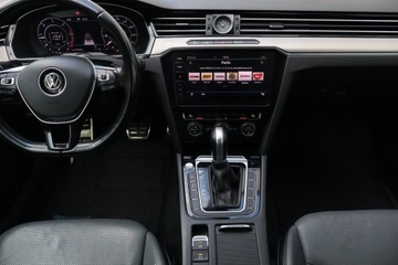 Volkswagen Arteon Fastback 2.0 TDI 150KM 2018 VW Arteon 2.0 TDI, Salon Polska, Serwis ASO, zdjęcie 11