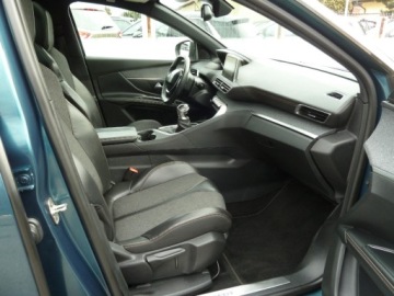 Peugeot 5008 II Crossover 1.2 PureTech 130KM 2017 Peugeot 5008 GT LINEKLIMATYZACJASKORYPANORAMA DACHNAWIGACJAELEKTRYKA7 OSOB, zdjęcie 8