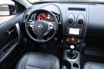 Nissan Qashqai I Crossover 2.0 141KM 2011 Nissan Qashqai+2 2.0 i, 7 miejsc, Skóra, Navi, zdjęcie 6
