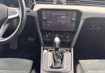 Volkswagen Passat B8 Variant Facelifting 2.0 TSI 190KM 2021 Volkswagen Passat Variant 2.0B 190KM salon Polska Rline skora alkantara VA, zdjęcie 8