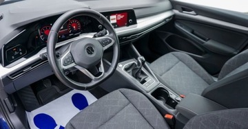 Volkswagen Golf VII Hatchback 5d Facelifting 1.5 TSI BMT 130KM 2020 Volkswagen Golf 1.5 TSI 130KM Life, zdjęcie 4