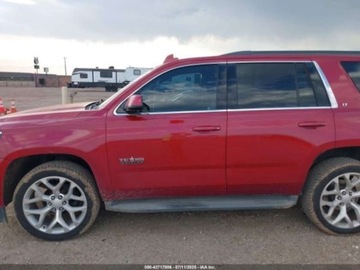 Chevrolet Tahoe GMT900 2015 Chevrolet Tahoe 2015 Chevrolet Tahoe 2WD 4dr LT 5.3 Benzyna 355KM, zdjęcie 2