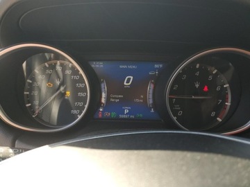 Maserati Levante 2019 Maserati Levante 2019 3.0l 3.0 Benzyna 345KM, zdjęcie 9