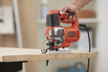 Лобзик Black&Decker BES610 650Вт
