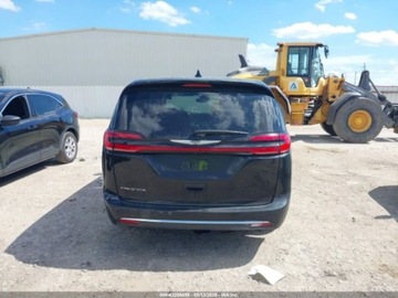 Chrysler Pacifica II 2024 Chrysler Pacifica Touring L 2024 3.6l 3.6 Benzyna 287KM, zdjęcie 4