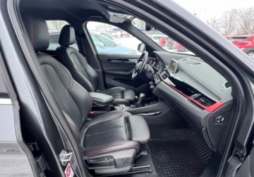 BMW X1 F48 Crossover xDrive25d 231KM 2016 BMW X1 X1 xDrive25d M SPORT 231KM Xenon Led Navi Kamera Skora Stan Bdb OPL, zdjęcie 20