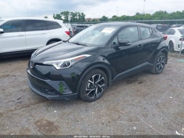 Toyota C-HR I 2018 Toyota C-HR 2018 TOYOTA C-HR XLE 2.0 Benzyna 144KM, zdjęcie 2