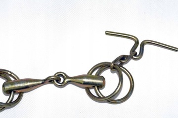 WĘDZIDŁO ŁAMANE Z WERBLIKAMI 16,5CM