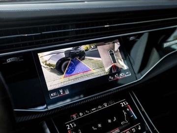 Audi Q8 2025 Q8 / E-Tron RSQ8 TFSI quattro Performance 4.0 (640KM) 2025, zdjęcie 8