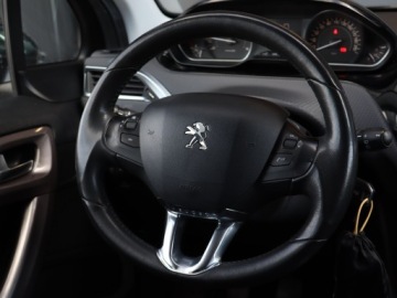 Peugeot 2008 I SUV Facelifting 1.6 BlueHDi 99KM 2016 Peugeot 2008 1.6 BlueHDi, Klima, Tempomat, zdjęcie 18