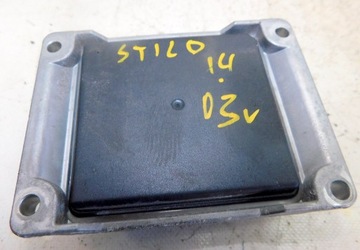 FIAT STILO 1.4 5D HB JEDNOTKA ŘÍZENÍ MOTORU 0261208204