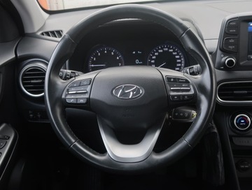 Hyundai Kona I Crossover 1.0 T-GDI 120KM 2017 Hyundai Kona 1.0 T-GDI, Salon Polska, Klima, zdjęcie 19