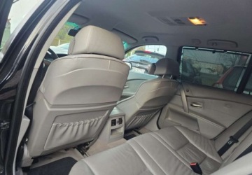 BMW Seria 5 E60 Touring 530 d 218KM 2004 BMW Seria 5 BMW Seria 5 3.0 Diesel 218KM, zdjęcie 28