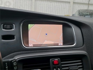 Volvo V40 II Hatchback Facelifting 2.0 D2 120KM 2018 Volvo V40 II 2.0 2,0 bezwypadkowy, serwisowany, zdjęcie 11