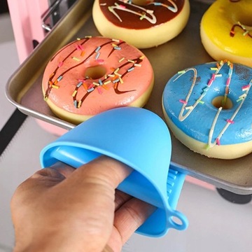 СИЛИКОНОВЫЕ ЖАРОСТОЙКИЕ КУХОННЫЕ ПЕРЧАТКИ