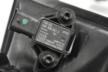 04E145785E CHLADIČ VZDUCHU INTERCOOLER A3 8Y GOLF VIII KAROQ LEON III