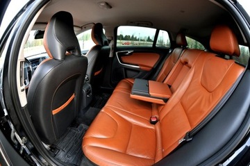 Volvo V60 I Kombi 2.0 D3 163KM 2011 Volvo V60 2.0 163 KM 5-Cylindrów Xenon Navi, zdjęcie 9