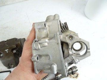 Aprilia SXV RXV 550 Клапаны с головкой вала сзади