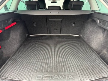 Skoda Octavia III Kombi Facelifting 1.5 TSI ACT 150KM 2020 Skoda Octavia 1.5 TSI 150KM Style | ACC, LED, Zawi, zdjęcie 8