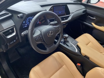 Lexus UX Crossover 250h 184KM 2022 Lexus UX 250h GPF F Sport Design 2WD Lexus UX 250h, zdjęcie 9