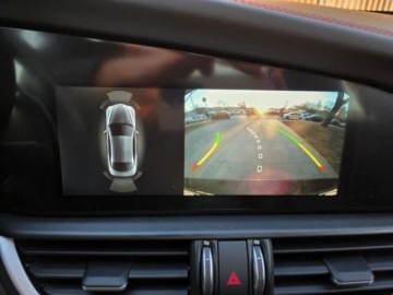 Alfa Romeo Giulia II Sedan Facelifting 2.0 Turbo 280KM 2023 ALFA ROMEO GIULIA ESTREMA A TI Q4, 2.0l Turbo 280KM Bezwypadkowy 23,434km, zdjęcie 19