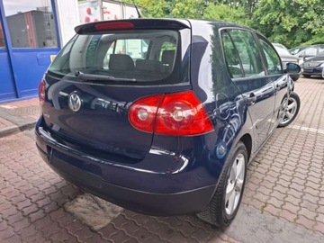 Volkswagen Golf V Hatchback 1.4 i 16V 75KM 2005 Volkswagen Golf Piekny klimatyzacja bez rdzy 1.4 Benzyna 75KM, zdjęcie 6