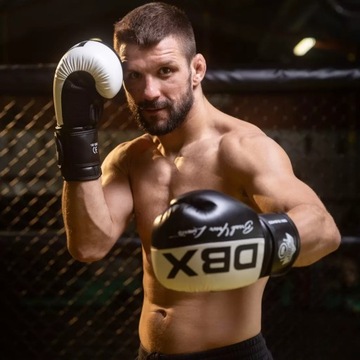 ТРЕНИРОВОЧНЫЕ СПАРИНГОВЫЕ БОКСЕРСКИЕ ПЕРЧАТКИ НА СУМКЕ BUSHIDO NET 10 унций