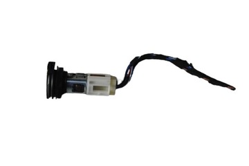GNIAZDO ZAPALNICZKI 12V AUDI A6 C6