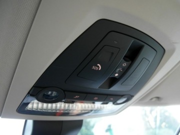 BMW Seria 5 F10-F11 Limuzyna 520d 184KM 2013 BMW Seria 5 Xenon Skora Navi Profesjonal Dociagi Head-Up 2.0 Diesel 184KM, zdjęcie 35