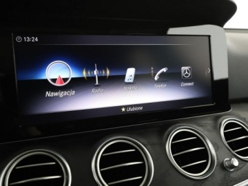 Mercedes Klasa E W213 2019 Mercedes E 200 mHEV 4x4 automat full LED, zdjęcie 22