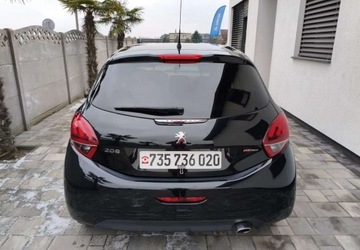 Peugeot 208 I Hatchback 5d Facelifting 1.2 PureTech 110KM 2016 Peugeot 208 Peugeot 208 1.2 Benzyna 110KM, zdjęcie 4