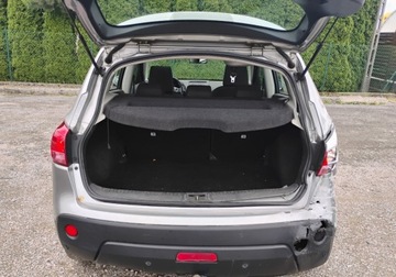 Nissan Qashqai I Crossover 1.6 115KM 2007 Nissan Qashqai 2007r, 1.6 Benzyna. Lekko uszkodzony prawy tyl. Jezdzi., zdjęcie 17