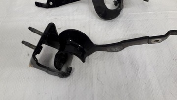 ПЕТЛЯ КРЫШКИ БАГАЖНИКА AUDI A3 8P3827299 8P3827300