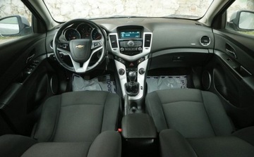 Chevrolet Cruze Sedan 1.6 16V DOHC 124KM 2012 Chevrolet Cruze 1.6 Benzyna 124KM, zdjęcie 1