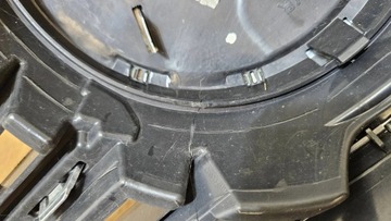 MASKA MŘÍŽKA CHLADIČŮ VW T6 7E5853653E