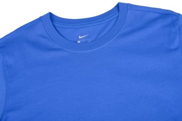 Комплект детских спортивных футболок Nike, размер М