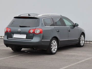 Volkswagen Passat B6 Variant 3.2 V6 FSI 250KM 2009 VW Passat 3.2 FSI, 4X4, DSG, Xenon, Klima, zdjęcie 4