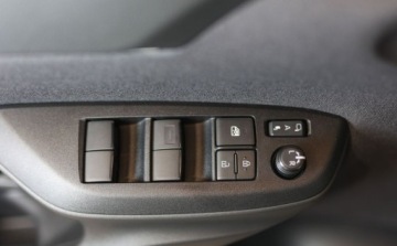 Toyota 2025 Toyota Yaris Cross Hybrid 1.5 Style 1.5 Hybryda 130KM, zdjęcie 22